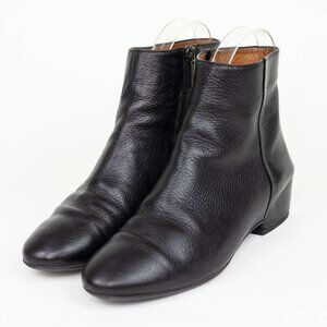 Aquatalia Ulyssa Leather Boots Pebble Black Ankle Boots Bootie Side Zip Size 7.5